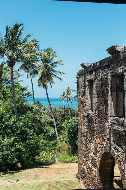 Ruinas del castillo Garcia d vila, construccin del siglo XVI en lo que fuera el latifundio ms grande del mundo