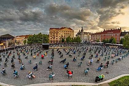 Form Days, el primer concierto con el público ubicado a dos metros de distancia entre sí que tuvo lugar la semana pasada en Rumania