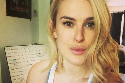 Rumer Willis, indignada por la transformación digital a la que se vio sometida