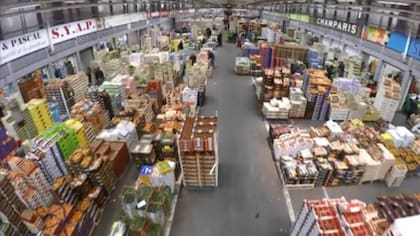 Rungis, el mercado gastronómico mas grande del mundo, en su etapa de preparativos