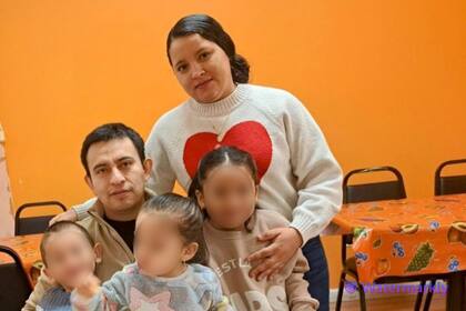 Ruperto Vicens Márquez junto a su familia