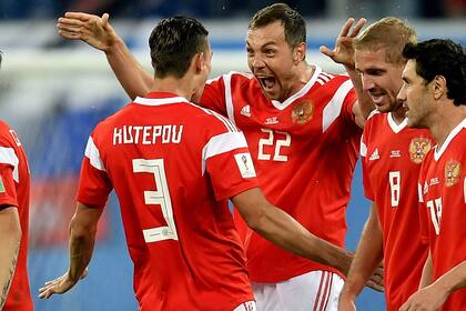 Rusia. Artyom Dzyuba festejando