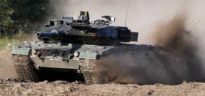 Rusia dice que “nada bueno” traería la entrega de tanques alemanes a Ucrania