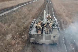 Rusia escucha abucheos en su desfile en la apertura de los Juegos Paralímpicos de Invierno