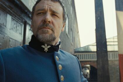 Russell Crowe cantando en Los miserables. ¿Era necesario?