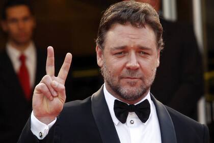 Russell se pone agresivo con el alcohol