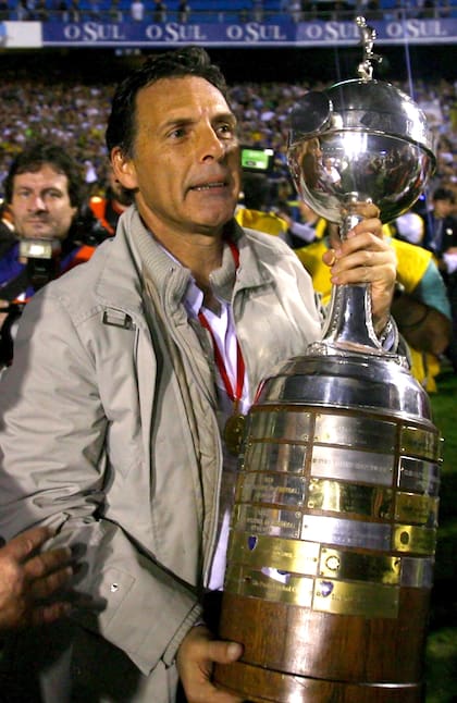 Russo en 2007 tras la obtención de la Copa Libertadores con Boca