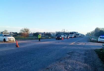 Ruta nacional A 012, altura de Roldán