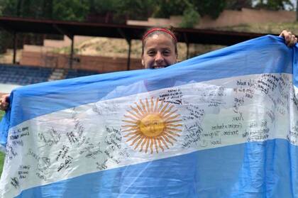 Ruth Bravo, capitana del equipo argentino, que viaja a Francia
