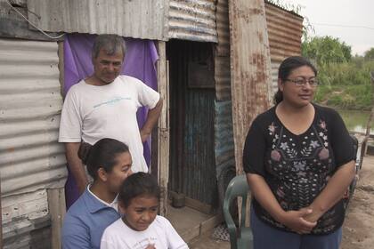 Ruth vive con sus papás y sus hermano Pedro (10) y Julie (6)