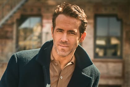 Ryan Reynolds no deja Twitter en pleno Mundial