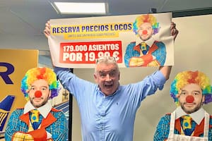 Ryanair presenta una nueva campaña de ofertas con una alusión directa al Ministro de Consumo español, Pablo Bustinduy.