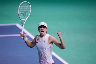 Rybakina sorprende a Swiatek y avanza a las semis del Abierto de Australia