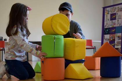 Sábados ópticos, en el Museo Nacional de Bellas Artes, propone juegos para chicos a partir de la obra de Le Parc