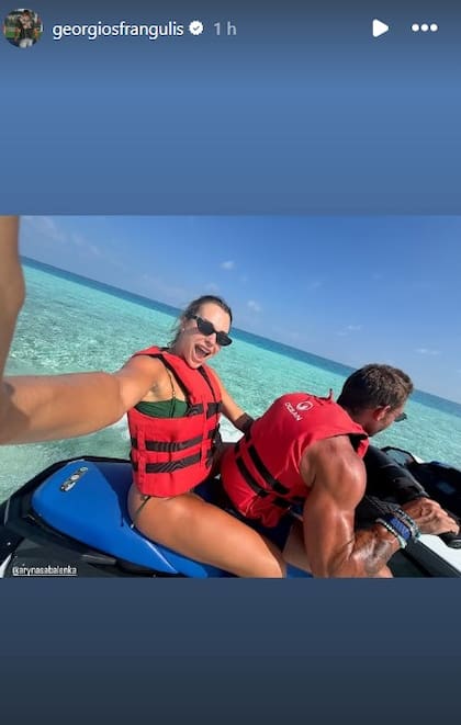 Sabalenka junto a su pareja en las Islas Maldivas