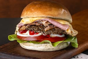 Del abandono a clásicos de culto: el renacer de los bares históricos de Montevideo