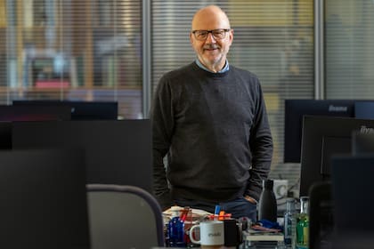 "¿Sabes por que yo quise ser periodista? Para conocer gente, para conocer mundo. No para que me conocieran a mí", afirma Besa