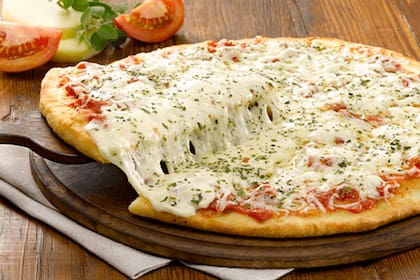 ¿Sabías que El Noble también hace grandes pizzas?