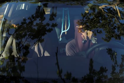 Sabina de 21 años y Ayah de 37 años, ambas usuarios del niqab y miembros del grupo Kvinder I Dialog (Mujeres en diálogo) en Copenhague