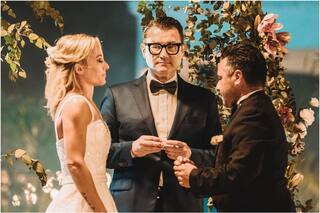 La emoción de Sabrina Carballo durante su “casamiento” con Chanchi Estévez