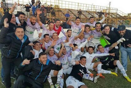 Sacachispas se coronó campeón de la Primera C