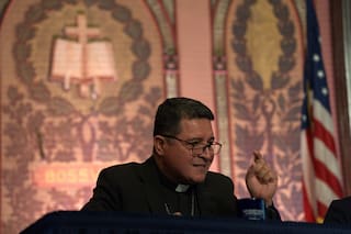 Sacerdote crítico con la ofensiva migratoria de Trump es nombrado obispo de Virginia Occidental
