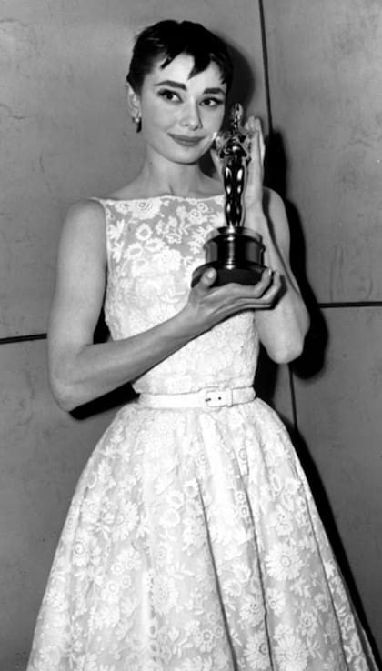 Audrey Hepburn ganó el Oscar como Mejor Actriz por su papel en Vacaciones en Roma