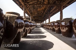 El origen del sake, la bebida sacramental japonesa que se extendió a todo el mundo