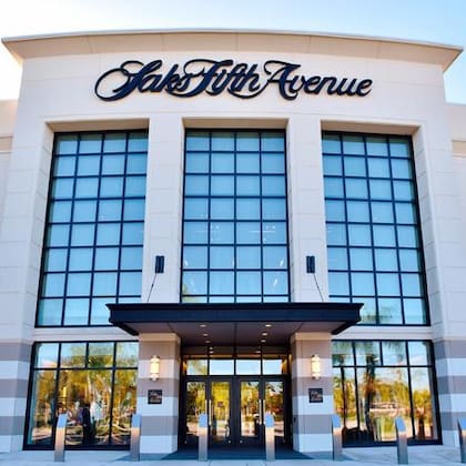 Saks Fifth Avenue entró bajo el Capítulo 11 de la ley de bancarrotas (Saks Fifth Avenue)