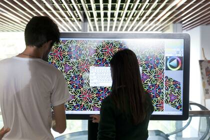 Sala de escape, desafíos matemáticos, juegos con números y charlas de autores y científicos