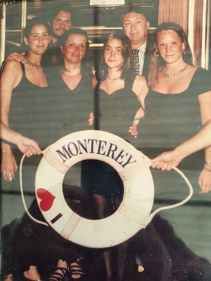 Salatino, María Angélica y un viaje en familia junto a Alejandro, Agustina, Sofía y Carola