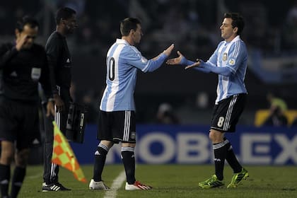 Sale Montillo, entra Messi