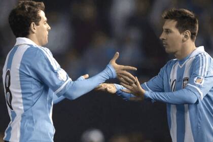 Sale Montillo, entra Lionel Messi; aunque Walter se saque mérito, esto ocurrió una vez.