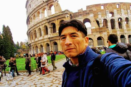 "Salir al mundo te enseña a ver lo increíble que es nuestro país", dice Jorge.