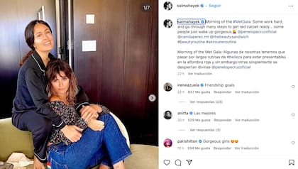 Salma Hayek compartió una publicación al lado de su gran amiga, la también actriz Penélope Cruz