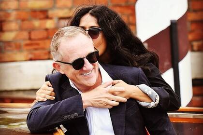Salma Hayek y su esposo, François-Henri Pinault, poseen una fortuna que supera los ocho millones de dólares y están entre los más ricos de Reino Unido