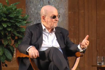 Salman Rushdie conversó con Andrés Neuman en la Alhambra