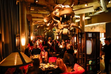 Salón de Dragón Blanco