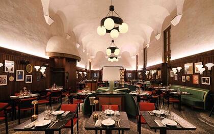 Salón del restaurante Beefbar en Milán, Italia