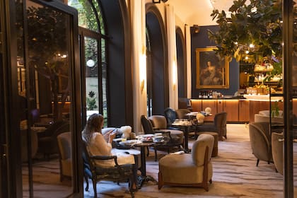 Salón desayunador del Hôtel Lancaster.