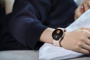 Salud digital: cómo monitorear los cambios de la salud y el cuerpo desde tu muñeca.