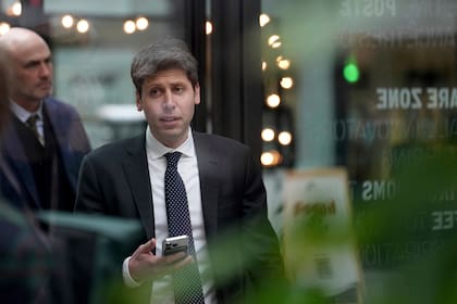Sam Altman, director general de OpenAI, una de las gigantes de IA, dueña de ChatGPT