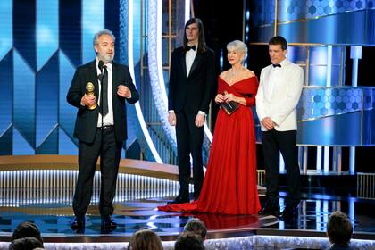 Sam Mendes recibe el premio mejor director por 1917