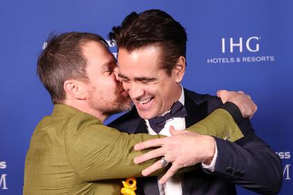 Sam Rockwell y Colin Farrell, protagonizaron un emotivo momento en la gala del Festival de Cine de Palm Springs 