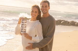 Sam y Hernán, la pareja de la yerba Cósmico, anunciaron que esperan un bebé