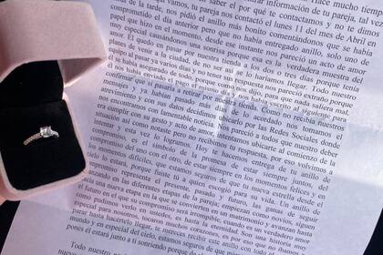 Samantha recibió el anillo que su prometido escogió para ella