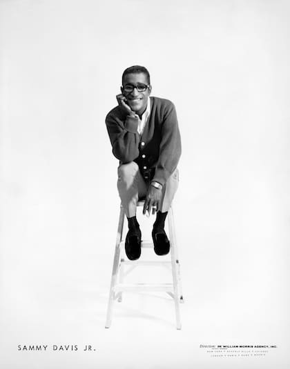 Sammy Davis Jr, el músico con el que la estrella de Hollywood tuvo un controversial romance en los años 50