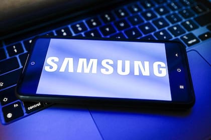 Samsung Electronics es uno de los mayores fabricantes de teléfonos inteligentes del mundo.