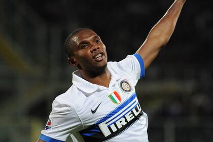 Samuel Eto'o jugando para Inter
