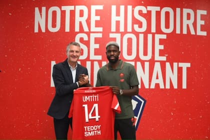 Samuel Umtiti fue presentado en el Lille como nuevo refuerzo